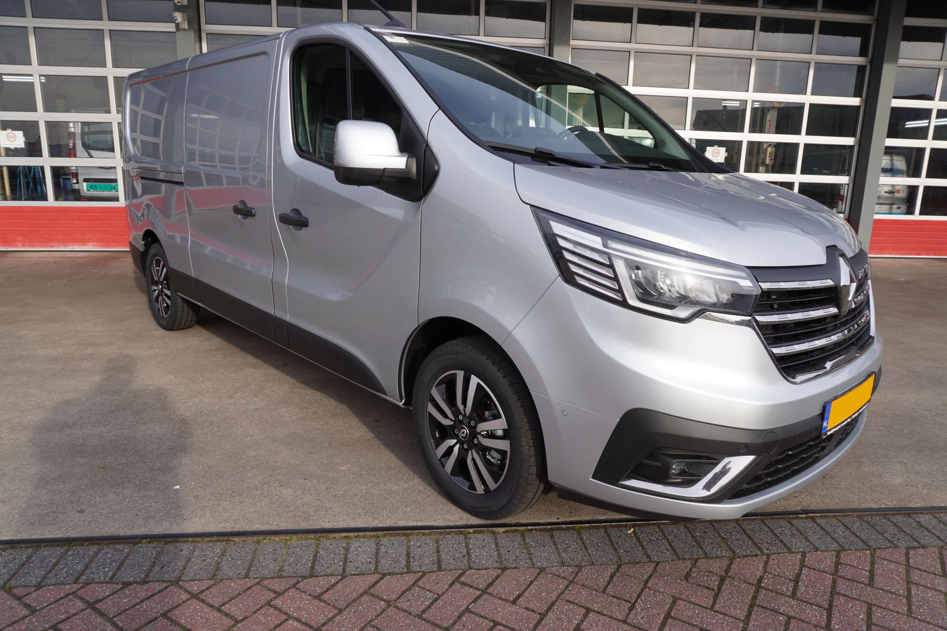 Renault Trafic 2024 - 2.0 dCi 170PK T30 L2H1 Luxe Automaat Schuifdeur L/R imagem 2