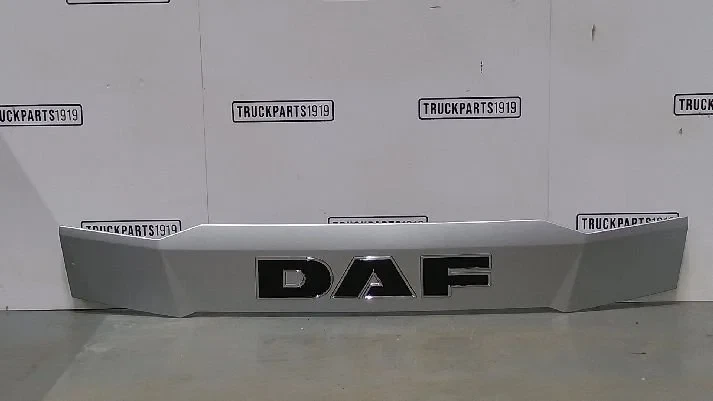 DAF - Body & Chassis Parts Grilleplaat met logo xfg2/xg e obrázek 1