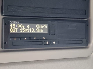 Volvo FE 2020 - Electric - 6x2*4 - BDF - Ful air - 100% Electric - Low KM image 17