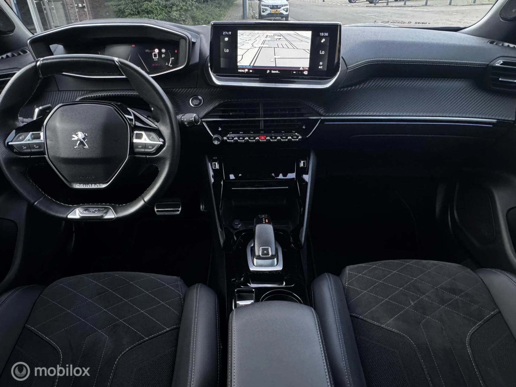 Peugeot 2008 2021 - 1.2 PureTech GT Pack |Panoramadak | 45187 kM afbeelding 28