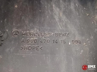 Mercedes-Benz N/A 2012 - Occ AdBlue tank Mercedes imagen 5
