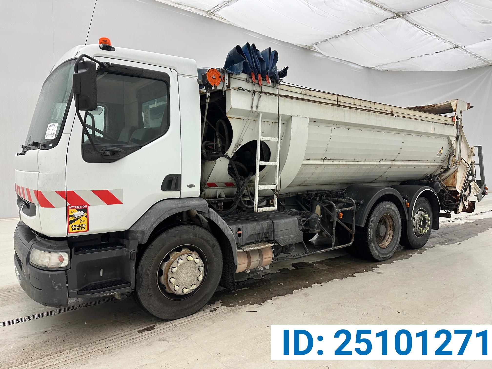 Renault 2005 - Premium 370 afbeelding 1