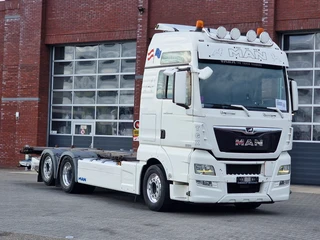 MAN TGX 2017 - 26.460 6x2 BDF - BAR Loadlift - Full air - Leather interior te koop