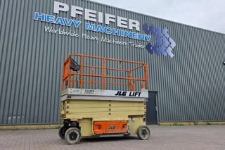 JLG 2011 - 3246ES Electric, 11.7m Working Height, 320kg Capac à vendre