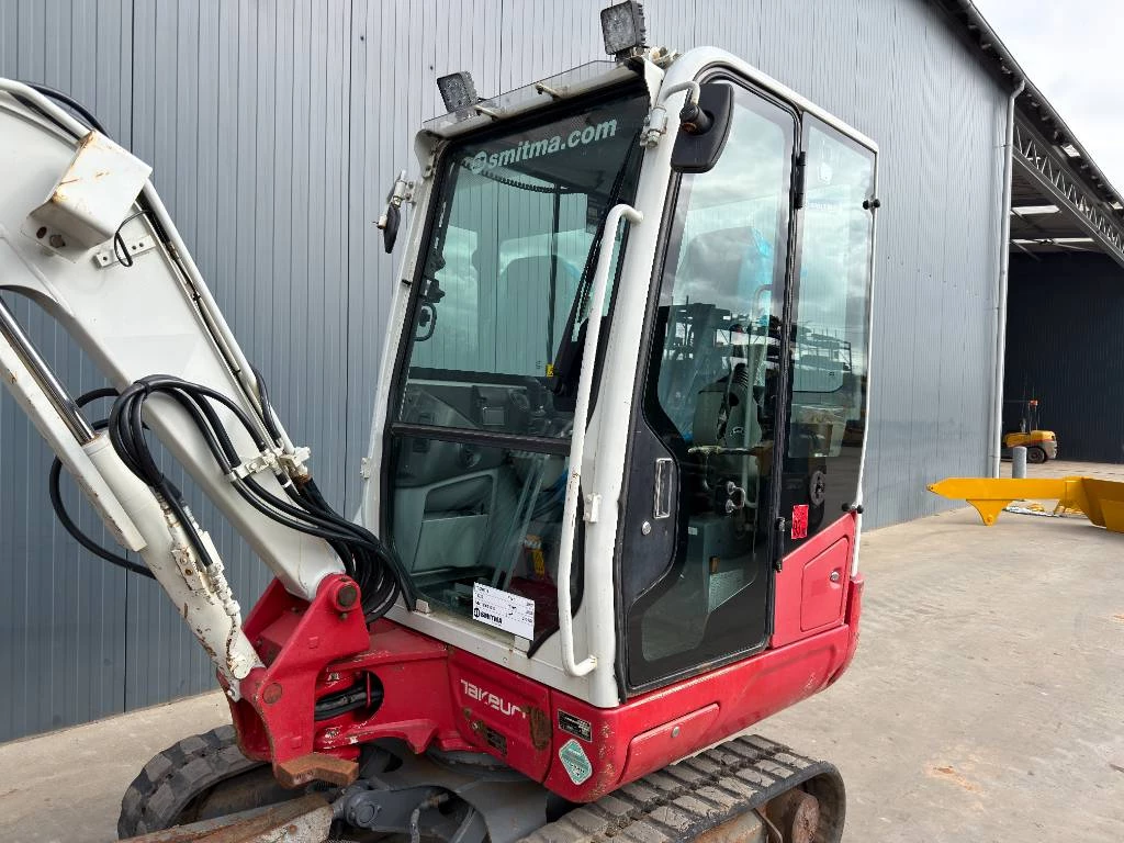 Takeuchi 2017 - TB230 afbeelding 6
