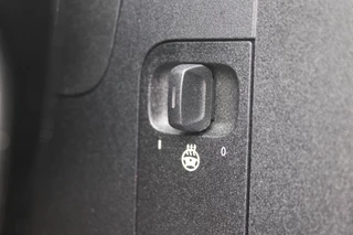 Mercedes-Benz A-Class 2021 - 250e AUT8 Advantage TREKHAAK CAMERA STUURWIELVERWARMING NAVI DAB obrazek 18