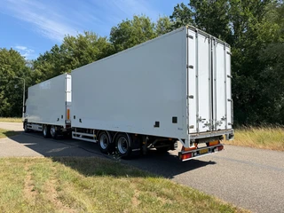 Volvo FM400 6X2 BAKWAGEN MET 2-ASSIGE WIPKAR DOORLAADSYSTEEM 2007 afbeelding 3 miniatuur