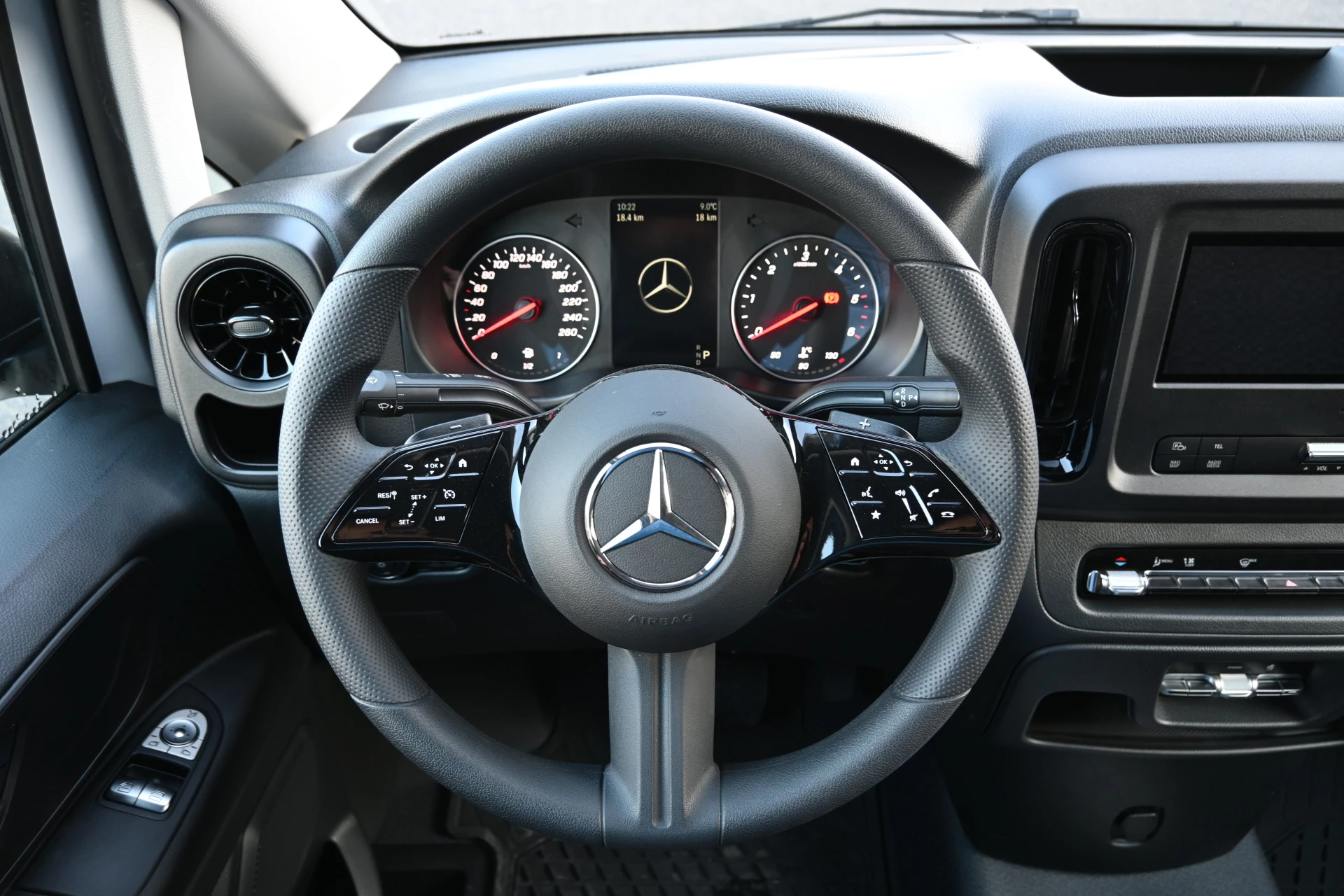 Mercedes-Benz Vito 2024 - 116 CDI 4x4 L3 Pro image 15