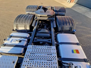 Scania R 2020 - R650 V8 NGS Highline 6x4 - Manual gearbox with retarder - Full air - 2x tank zdjecie 27