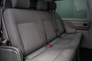 Volkswagen Transporter 2013 - 2.0 TDI L2H1 | 140 PK | 5-Zits | Cruise | Airco | Trekhaak afbeelding 14