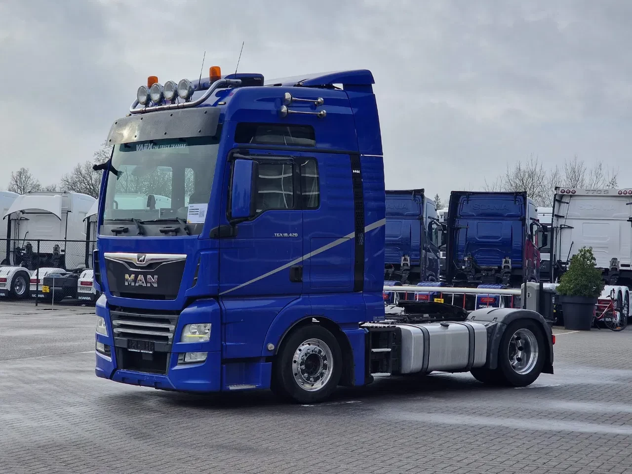 MAN TGX 2017 - 18.420 Low deck - Lifting 5th wheel - Retarder - 2x Rockinger - Night clima Bild 3