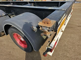 Fliegl SDS 350| LOWLOADER 20 FOOT CONTAINER CHASSIS |  BPW DRUM. 2005 - N/A image 25