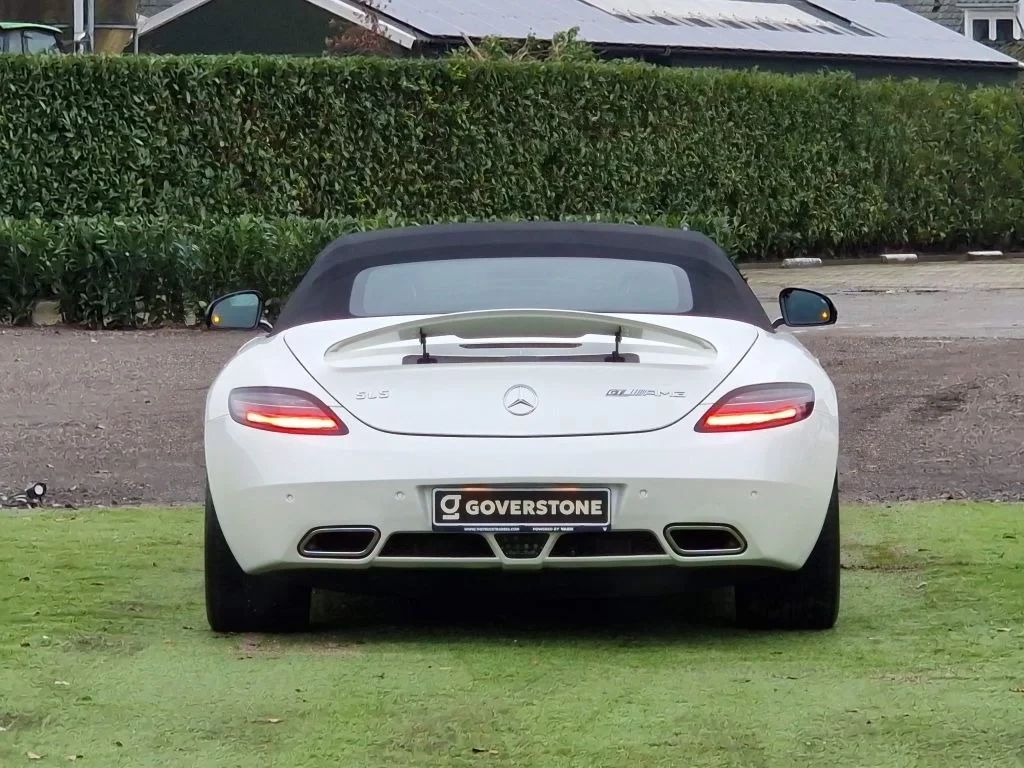 Mercedes-Benz SLS 2013 - GT 6.3 AMG Roadster - Full spec - German registration obrázek 32