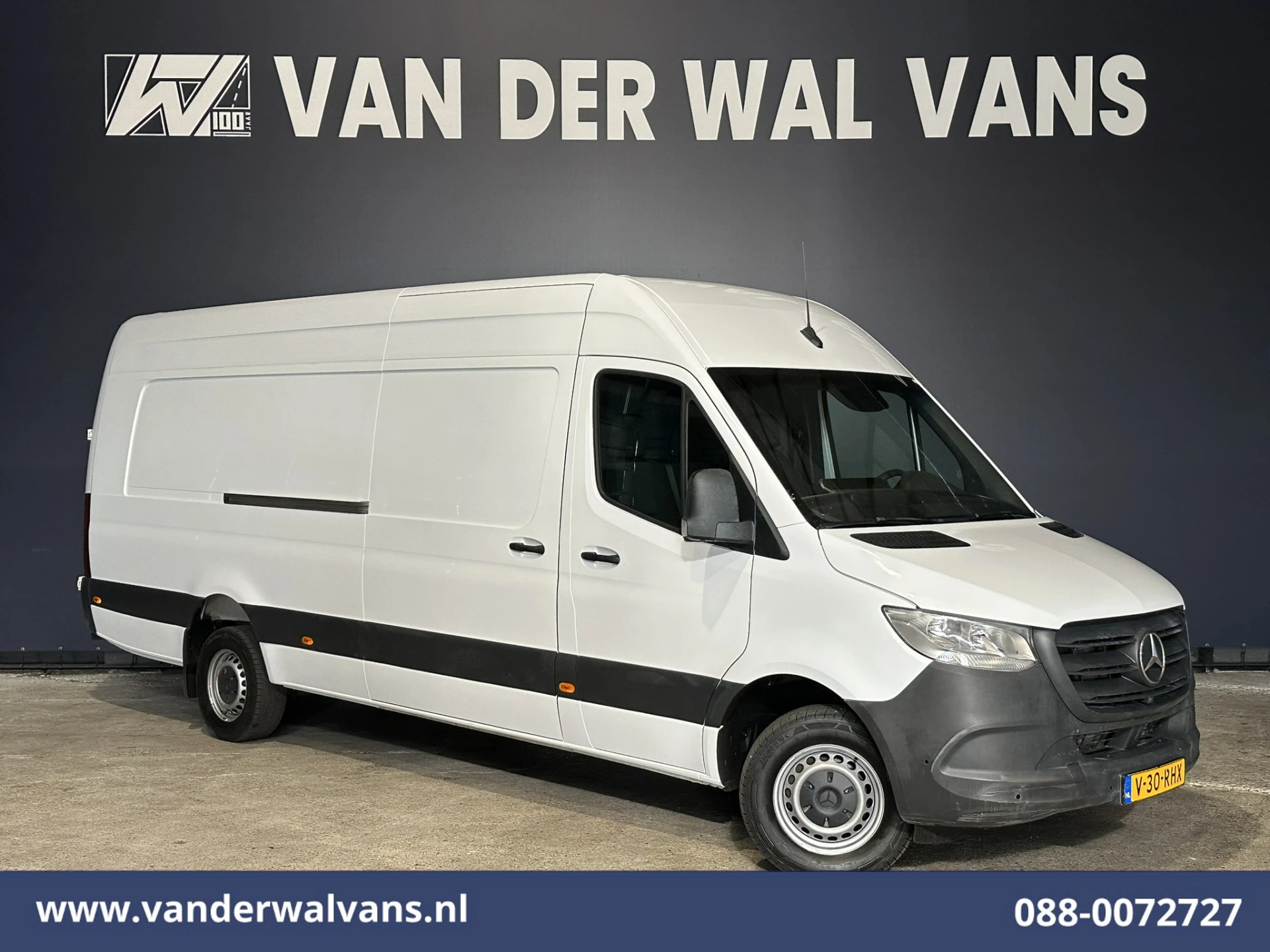Mercedes-Benz Sprinter 2022 - 317 CDI 170pk L4H2 Supermaxi Euro6 Airco | 360 graden Camera | Navigatie | Apple Carplay | afbeelding 1