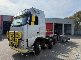 Volvo 440 2009 - FH13-440 / ENGINE RUNNING / 8X2 / RETARDER / HYDRAULICS / VEB / ALCOA / AIRCO / AUTOMATIC / EURO-5 / 2009 te koop