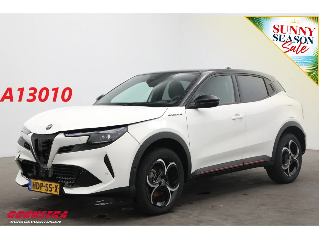 Alfa Romeo Junior 2025 - 1.2 Turbo Hybrid Ibrida Speciale Navi Clima Cruise Camera SHZ PDC afbeelding 1