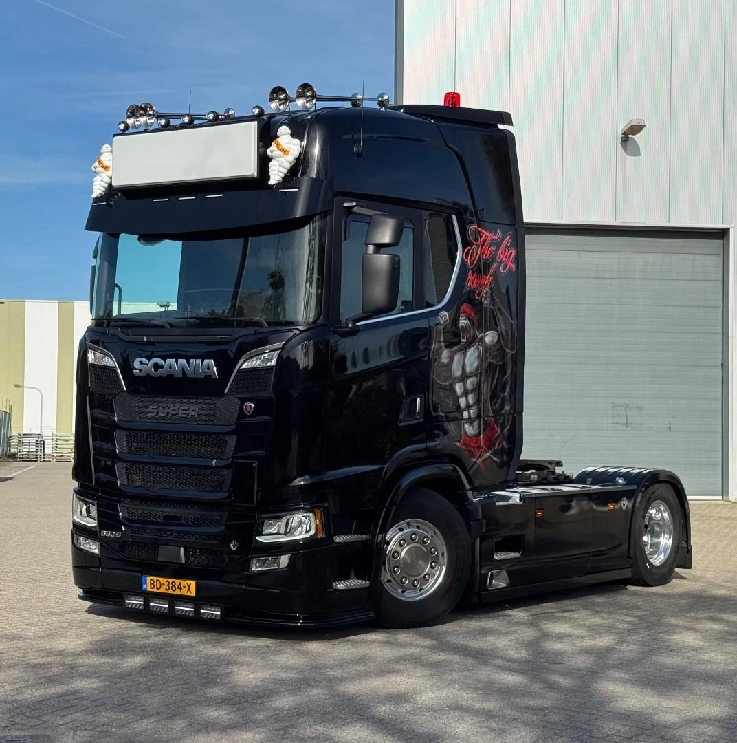 Scania V8 2022 afbeelding 1