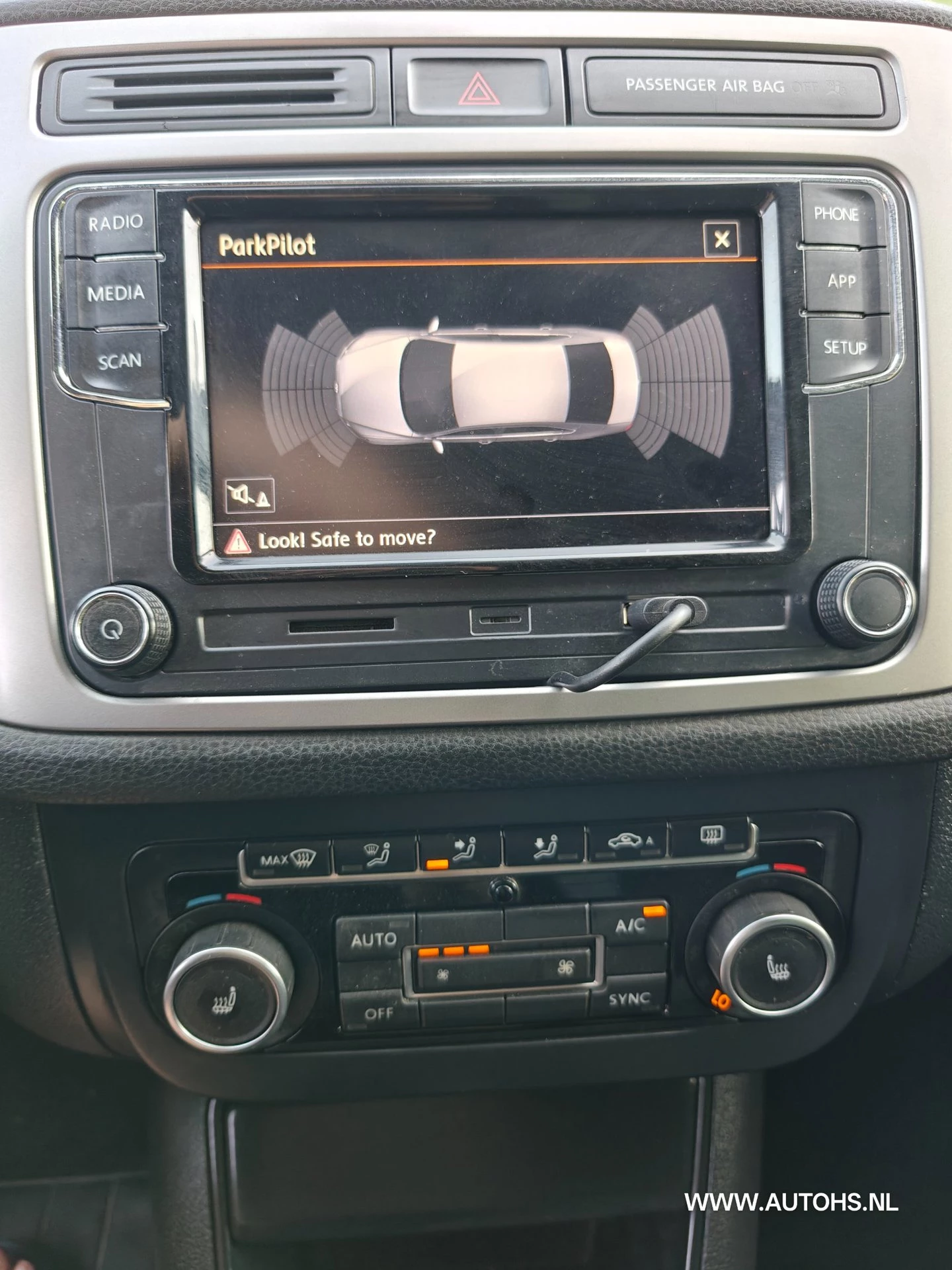 Volkswagen Tiguan 2014 - 1.4 TSI Sport&Style , Apk juli 2027 , nette auto. afbeelding 10