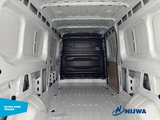 Renault Master 2024 - T35 130 L3H2 Parkeersensoren + Carplay image 17