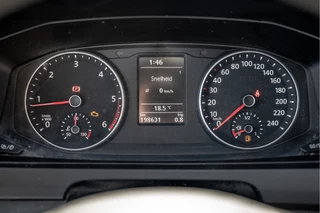 Volkswagen Transporter 2017 - 2.0 TDI L1H1 Comfortline obrazek 14