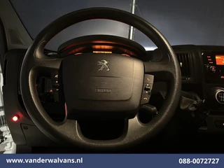 Peugeot Boxer 2022 - 2.2 BlueHDi 141pk Bakwagen 436cm Lang Laadklep Euro6 Airco | Camera | Cruisecontrol | 1085kg laadvermogen obrazek 15