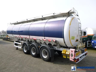 Burg Chemical tank inox L4BH 32.5 m3 / 3 comp 2012 obrázek 3 náhled