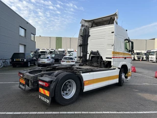 Volvo FM 370 2017 - Globetrotter / 839 dkm obrazek 2