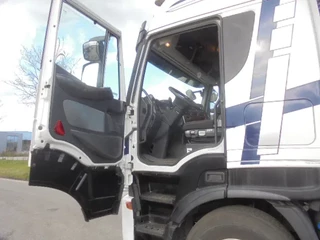 Iveco Stralis 2010 - 420 6X2 NL TRUCK apk 28-11-2026 image 7