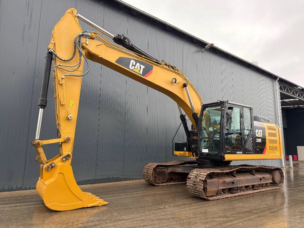 Cat 2013 - 320E L immagine 1