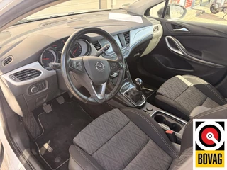 Opel Astra 2020 - Sports Tourer 1.2 Business Edition obrazek 11