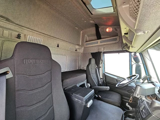 Iveco Stralis 2017 - AT260S42 image 16
