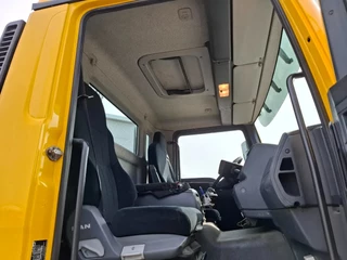 MAN TGM 2009 - TGM18.250 / 4X4 / NL TRUCK / TUV:30-04-2026 / 118783 KM / HMF 1110 K2 / ROTATOR / GOOD TYRES / FULL-STEEL / DRUM BRAKES / MANUAL / 2009 obrazek 33