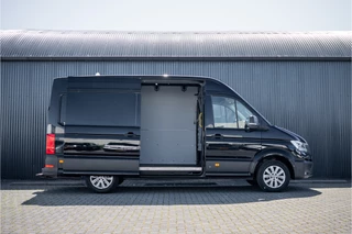 Volkswagen Crafter 2019 - 2.0 TDI L3H3 | Automaat | 177 PK | Highline | LED | Camera | Carplay | PDC | Trekhaak afbeelding 7