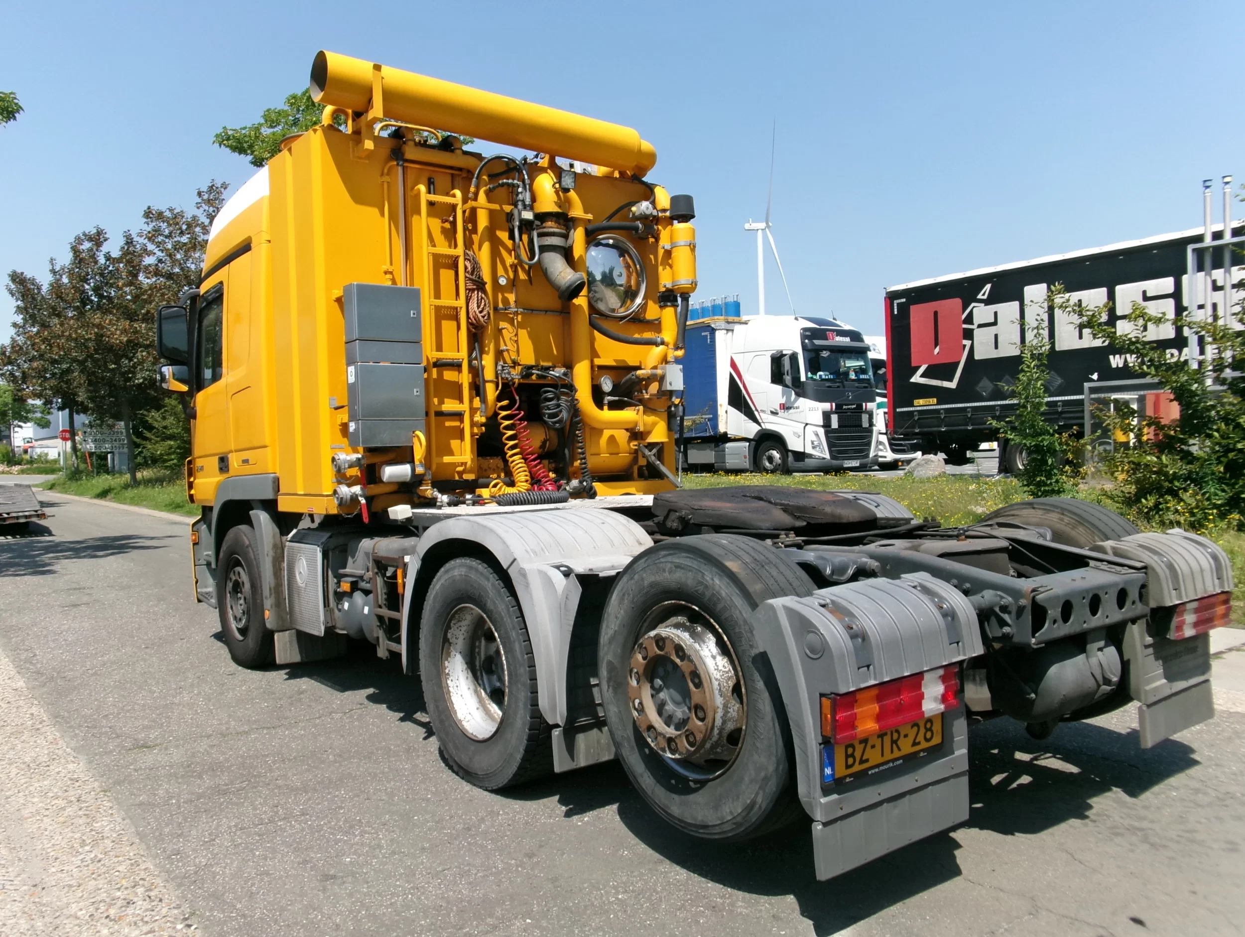 Mercedes-Benz Actros 2012 - 2541 NL TRUCK ADR VACUUM obrázek 6