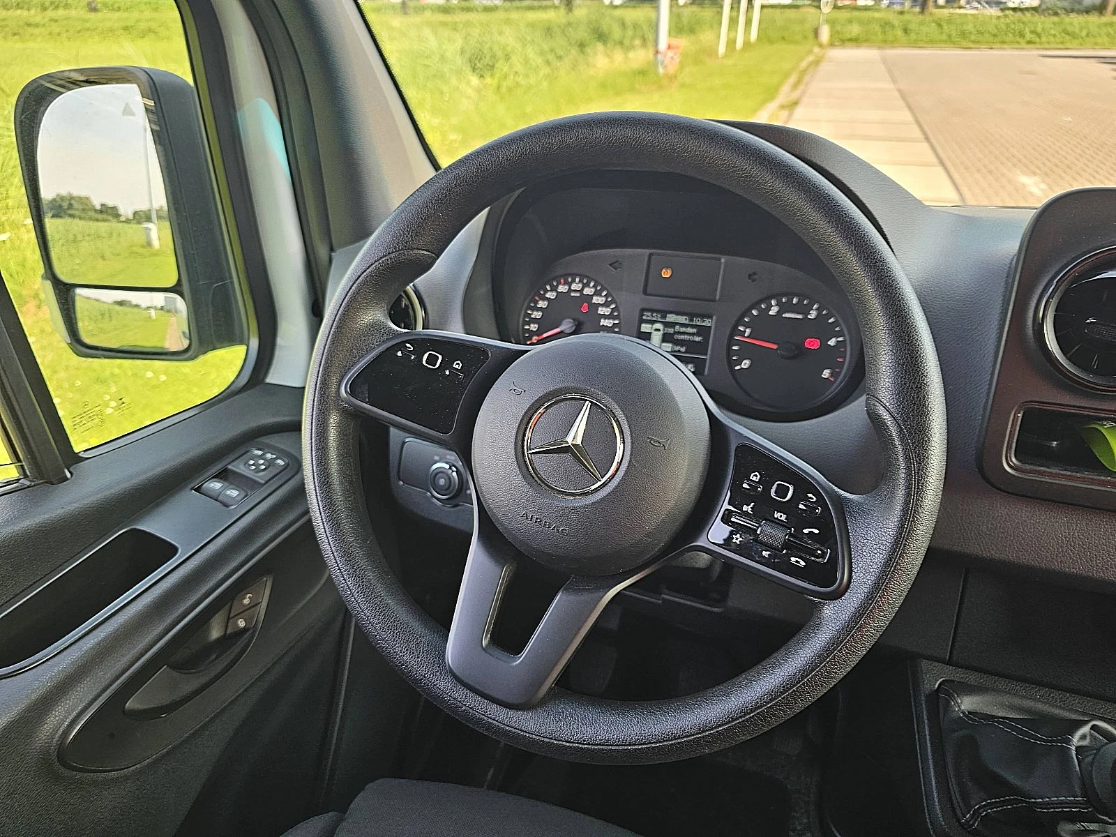 Mercedes-Benz Sprinter 2021 - 311 Bild 10