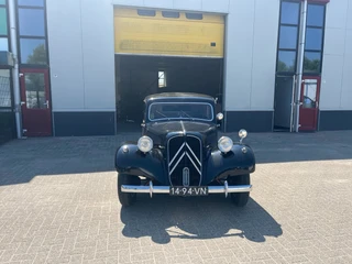 Citroën TRACTION 1954 afbeelding 2 miniatuur