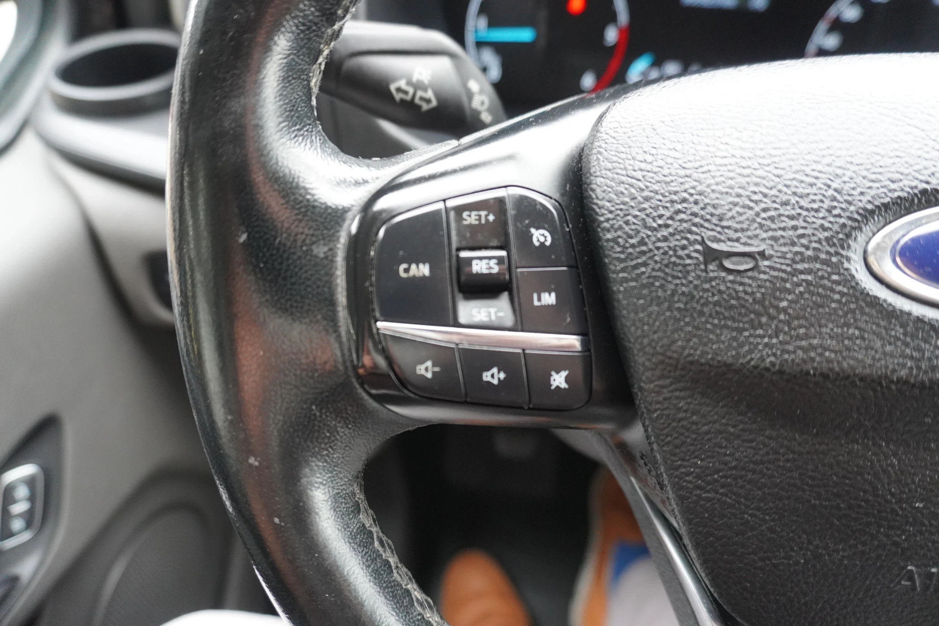 Ford Transit Custom 2022 - 300L 2.0 TDCI 130PK L2H2 Trend afbeelding 18