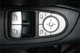 Mercedes-Benz Vito 2019 - 111 CDI XL L3H1 | 5-Persoons | DC | Camera | Cruise | Airco | Trekhaak image 23
