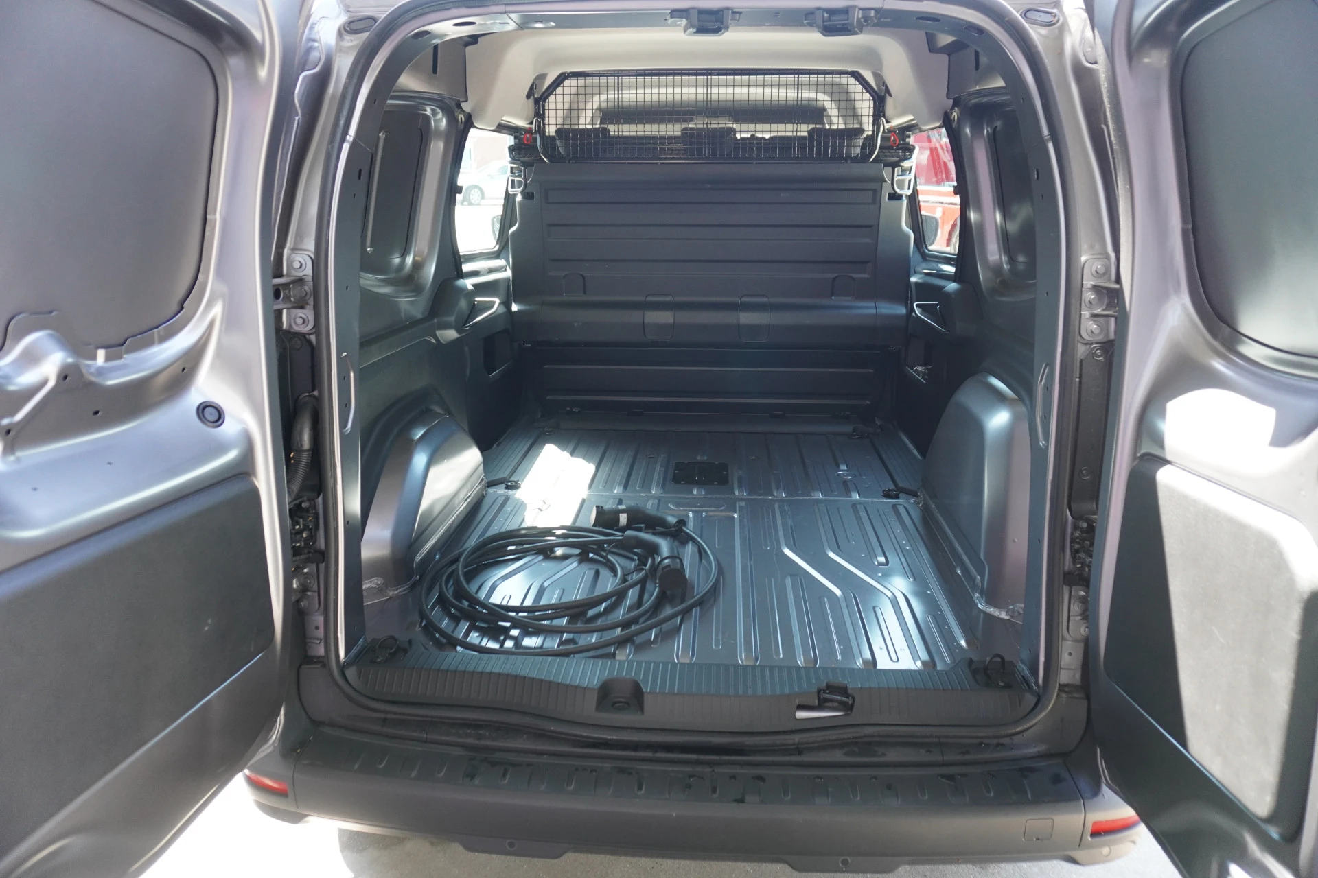 Renault Kangoo 2026 - E-Tech Advance L2 44 kWh 122PK Automaat Opklapbare Dubbelcabine afbeelding 5