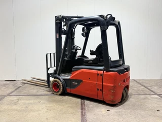 Linde E20 2021 afbeelding 2 miniatuur