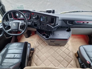 Scania R 2017 - R580 V8 NGS Low roof 6x2 - PTO/Hydraulic - Retarder - Custom interior - 2.95 WB - Navi bild 11