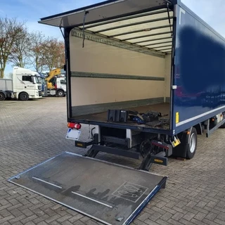 DAF LF210 2022 - / ENGINE RUNNING / ONLY:120371 KM / PLATFORM:1000 KG / LWDS / AIRCO / AUTOMATIC / EURO-6 / 2022 bild 8