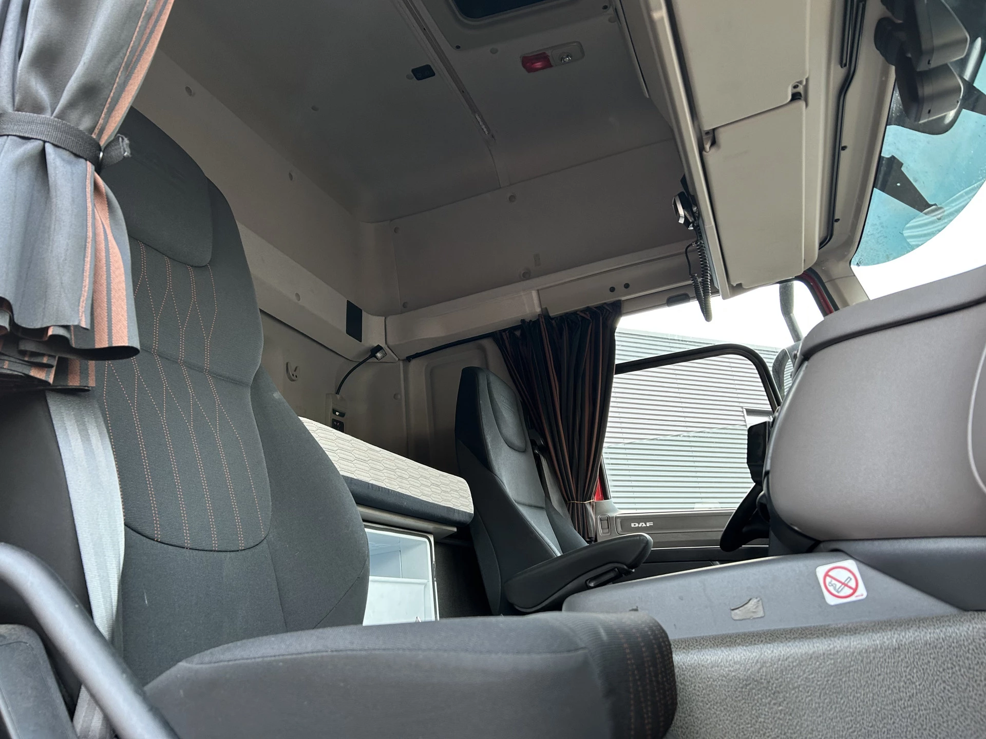 DAF CF 410 FT 2019 - Space Cab / 818 dkm obrázek 9