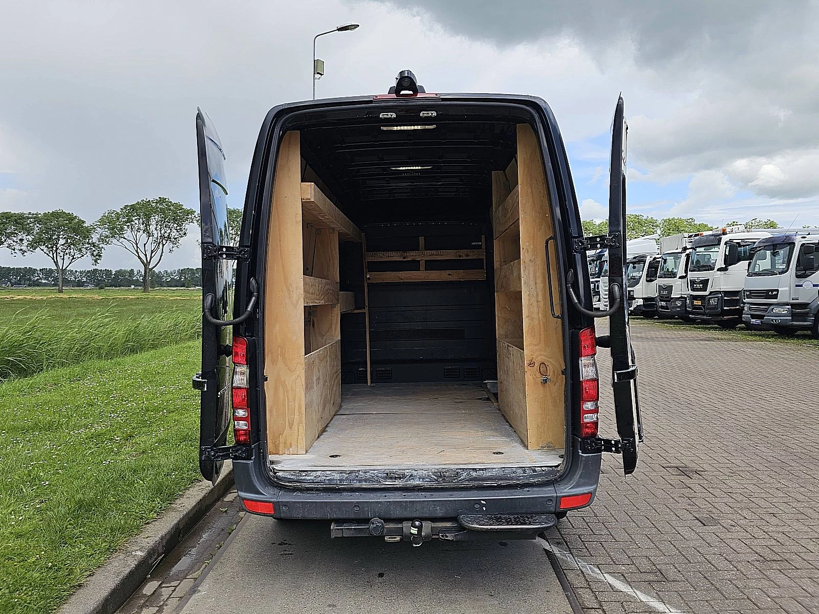 Mercedes-Benz Sprinter 2014 - 316 image 12