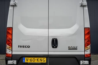 Iveco Daily 2021 - **35S14V 2.3 L2H2 | Automaat | Euro 6 | Cruise | Climate | 3500 KG Trekgewicht | Trekhaak** imagem 25