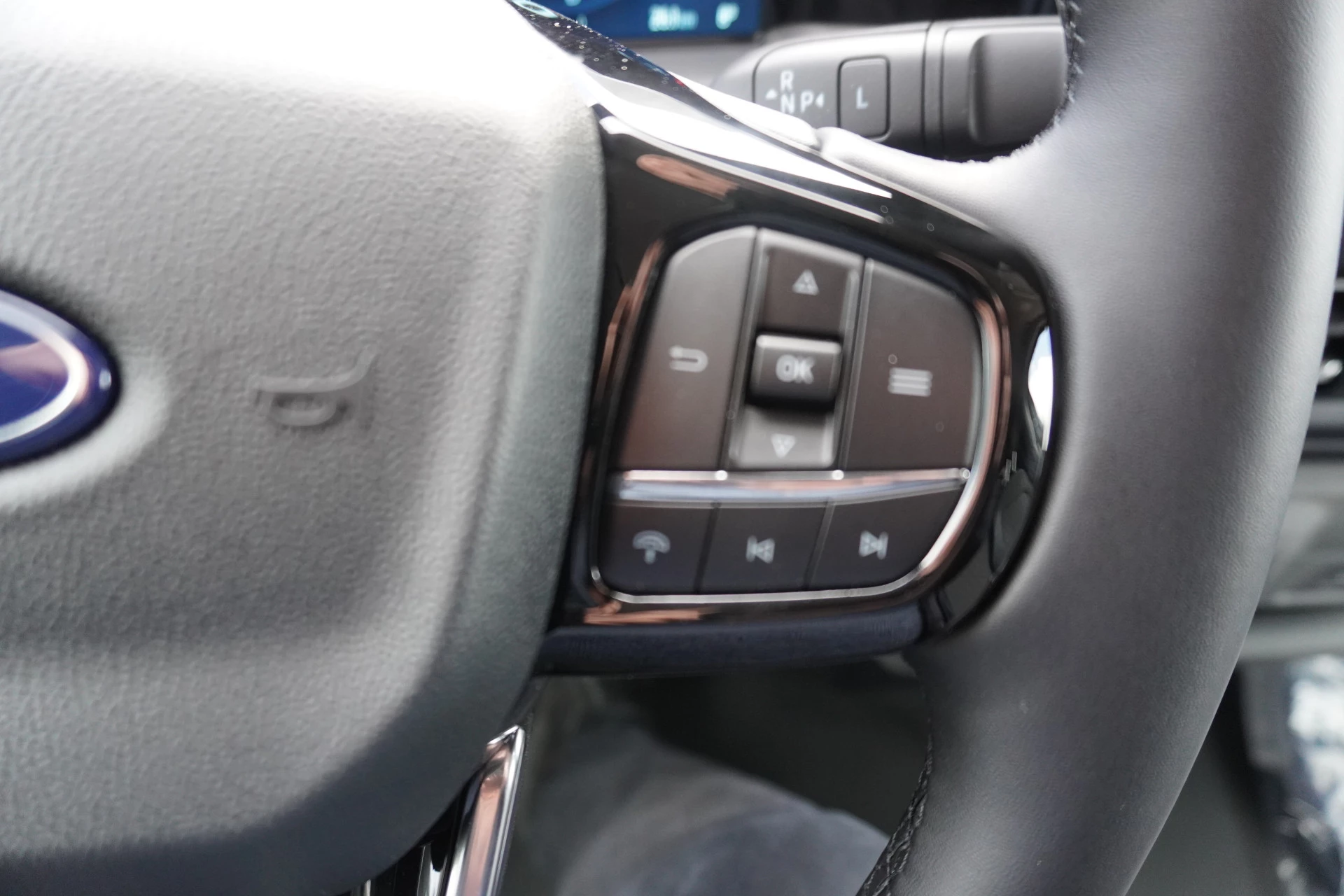 Ford E-Transit 2026 - Cust. 320L L2H1 Limited 65 kWh 160KW/218PK Automaat met POWERPACK Bild 21