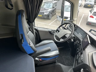 Volvo FH 2023 - 500 Globetrotter XL / 300 dkm image 3
