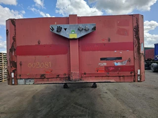 Renders ROC 12.27 | 3 AXLE FLATBED | HARWOODEN FLOOR | TWISTLOCKS 40 FT. |MB DISC 2002 - N/A obrazek 6