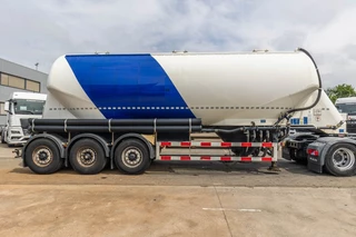 FELDBINDER N/A 2011 - EUT 40.3- 40.000 L CEMENT/CIMENT/ZEMENT image 6