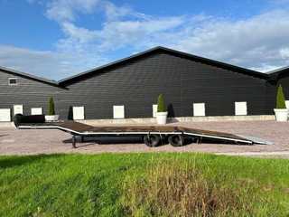 Veldhuizen 2014 - Ce en be oplegger 12 ton knik vloer te koop